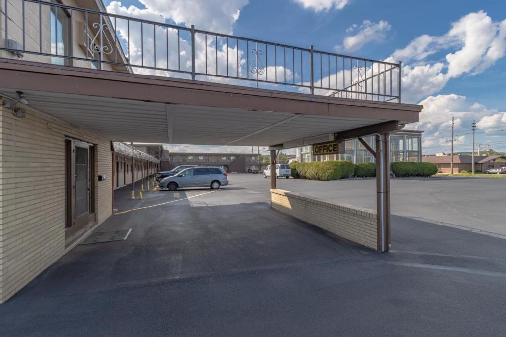 Dubois Manor Motel Exteriér fotografie